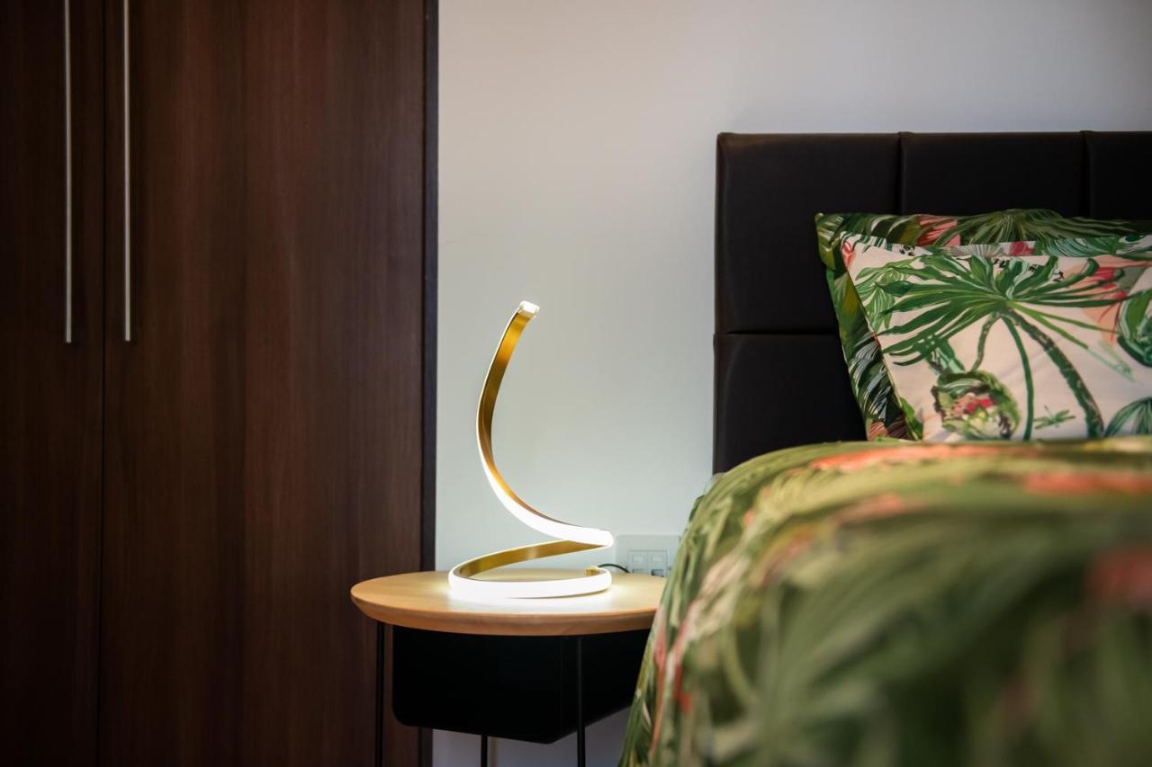 London Nino Apartments ภายนอก รูปภาพ