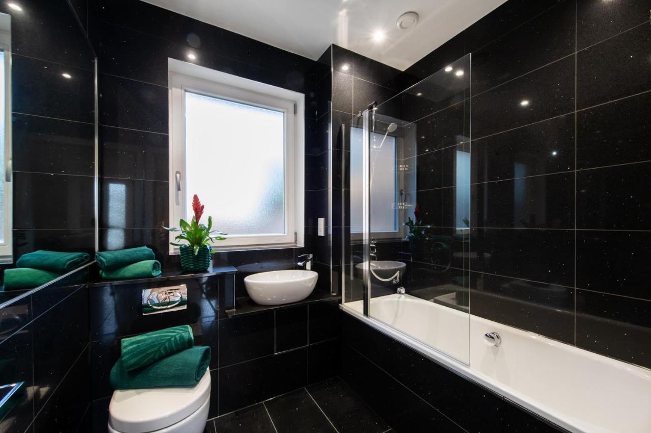 London Nino Apartments ภายนอก รูปภาพ