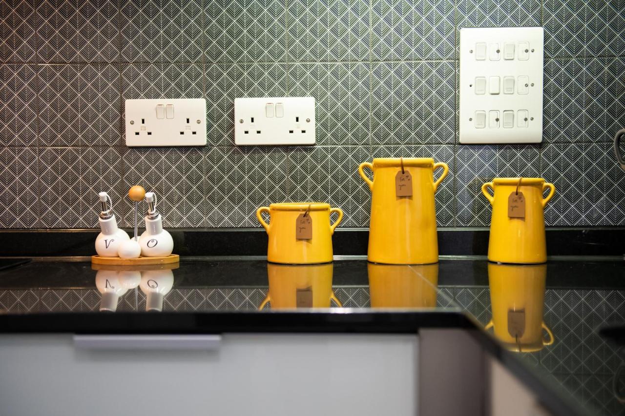 London Nino Apartments ภายนอก รูปภาพ